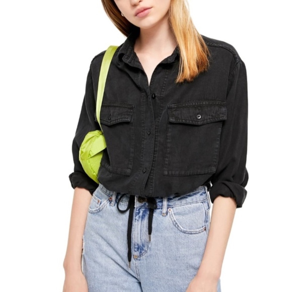 ✨NWT✨ BDG URBAN OUTFITTERS Button Down Crop Utility Shirt in Black Sz XS
